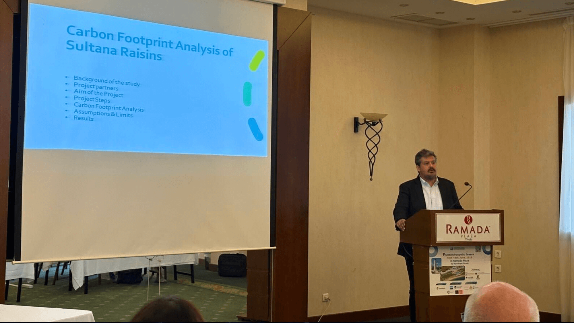 Bildiri Sunumu: Sultaniye Üzümünün Karbon Ayak İzi Analizi